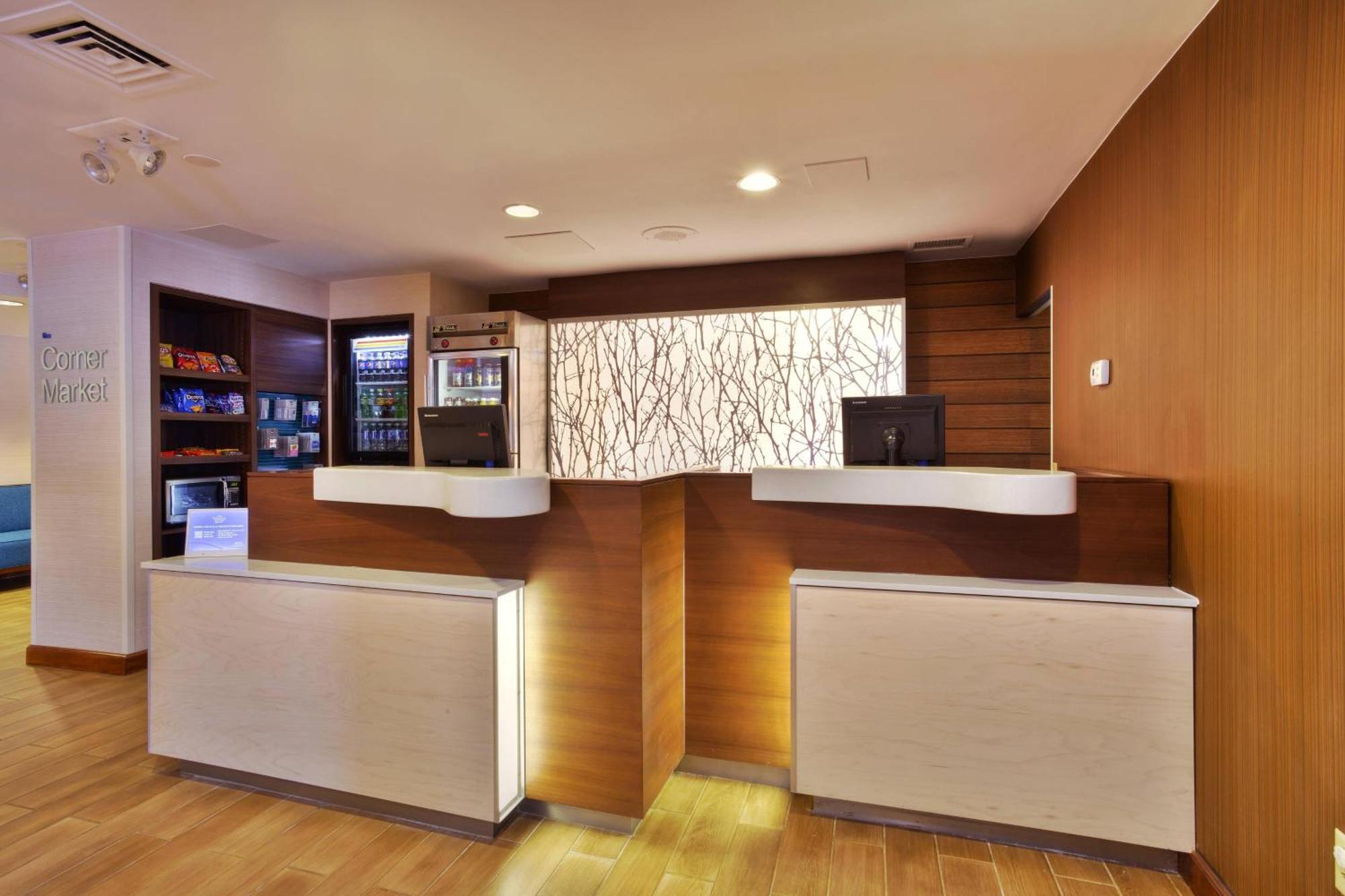 Fairfield Inn Ann Arbor Ngoại thất bức ảnh